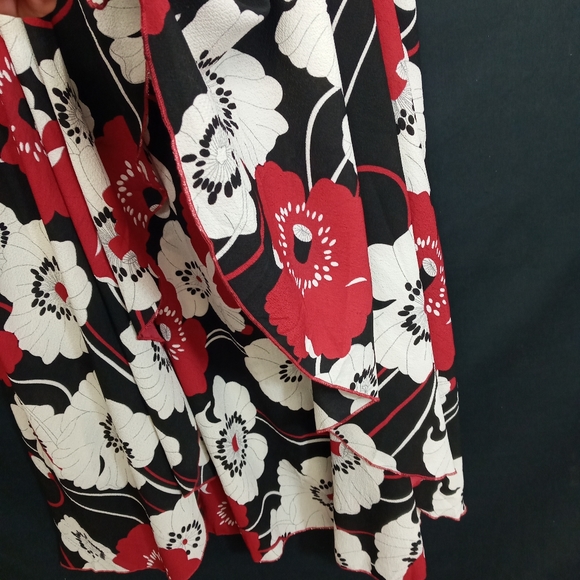 5X Beautiful front ruffled overlay drape Rose gal black red Floral cami Top - Picture 6 of 10